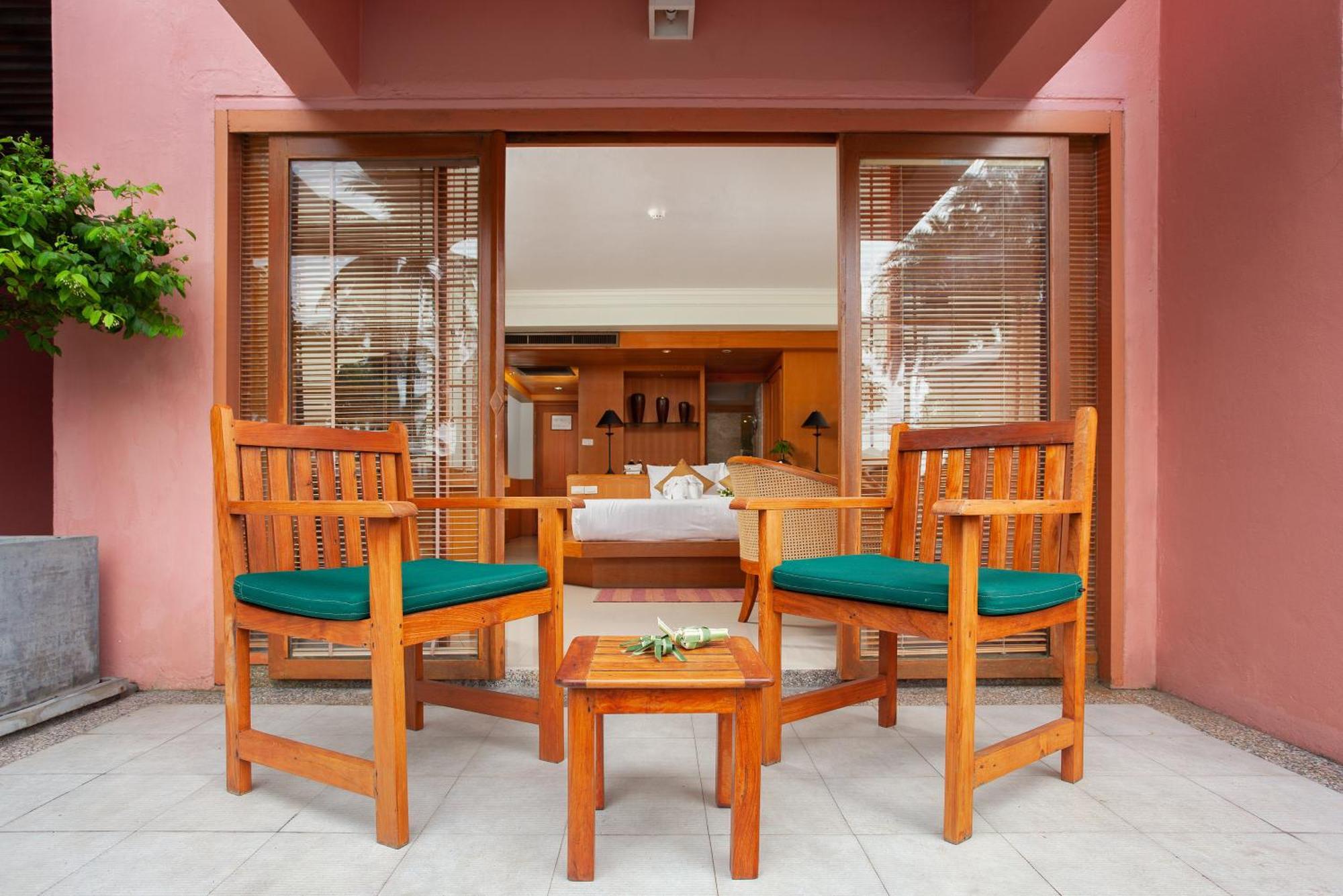 普吉岛-瓶庐海景度假酒店 Phuket Pl Seaview Resort Patong Εξωτερικό φωτογραφία